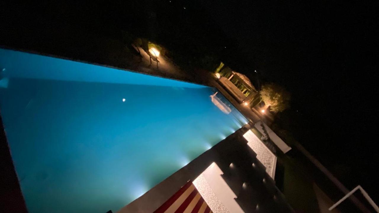 White House En Enguera - Fantastica Casa Con Jacuzzi Piscina Y Barbacoa Apartment Exterior photo